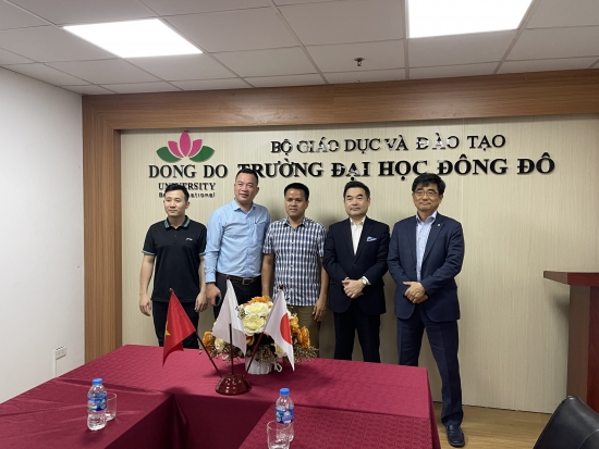 TIẾN SĨ KIM TAE WOO VÀ CHỦ TỊCH KIM DONG YOUNG LÀM VIỆC VỚI TRƯỜNG ĐẠI HỌC ĐÔNG ĐÔ VỀ CHƯƠNG TRÌNH TUYỂN DỤNG ĐIỀU DƯỠNG VIÊN VIỆT NAM SANG MỸ